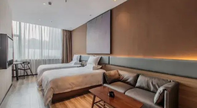 Люкс Deluxe Iu Hotel (Chongqing Yuanjiagang heavy medicine shop)