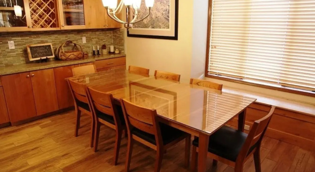 Номер Standard Sierra Megeve 7 Deluxe Remodeled Condo, Just A Short Walk To Canyon Lodge by RedAwning
