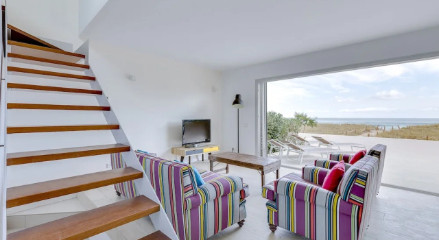 Son Serra First Line Villa, Rezerwuj Willa Hotele w Majorka z parkingiem, Parking