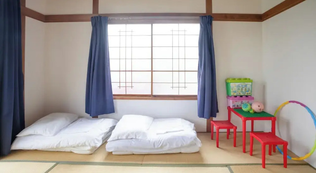 Gray house toya, Boek Hotel Hotels in Toyako met parkeren, Parkeren