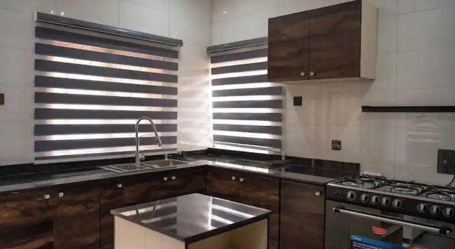 Апартаменты Executive C33 Apartments and suites