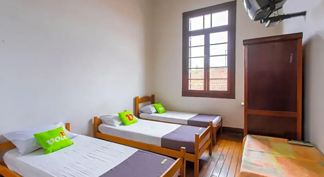 Трёхместный номер Standard Hotel Columbia
