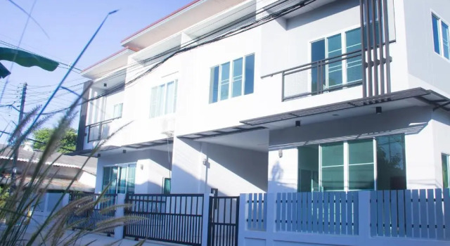 Коттедж SomJai House