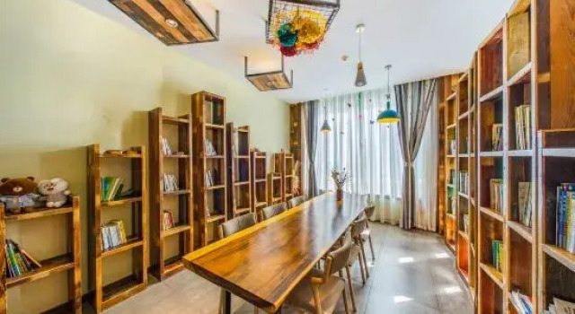 Shuiyue Qinghua Hotel