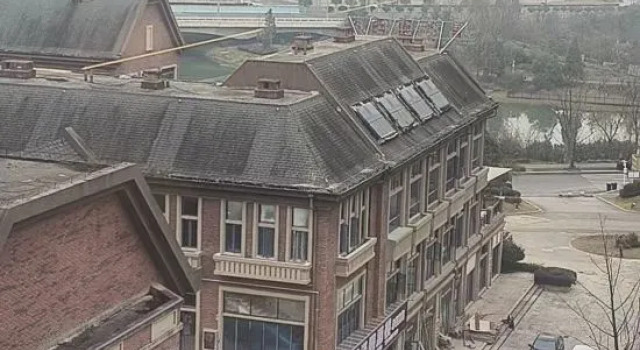 IU Hotel (Gui'an High-speed Railway Station Dakecheng Subway Station)