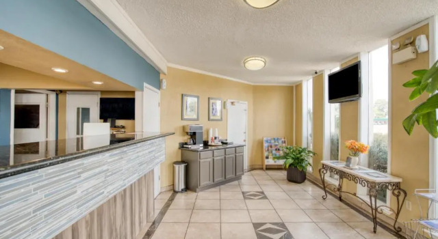 Alexandria Inn
