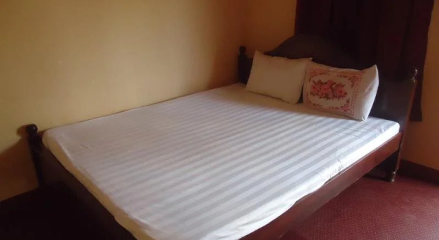 River garden Trincomalee, Prenota Hotel Trincomalee Distretto di Trincomalee