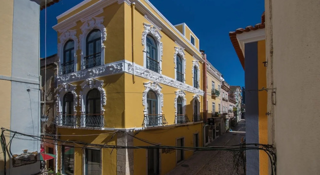 Day Off Suite&Hostel, Забронировать Хостел Сетубал Costa Azul, рядом с Castelo São Filipe