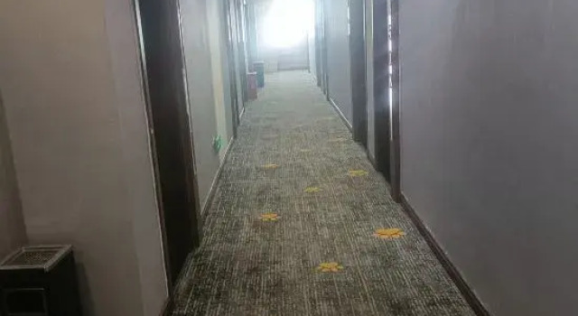 Yijing Hotel (Shaoyang County Bus Station Zhenyu Plaza), Book Hotel Hotels in Shaoyang County with Parking, Parking