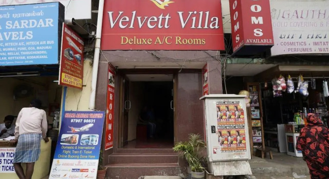 Velvett Villa, Забронировать Вилла Отели Ченнаи с парковкой, рядом с Government Museum Chennai, Парковка