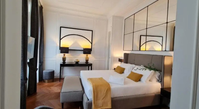 Calzaiuoli3 Luxury Flat in the City Center of Florence, Забронировать Отель Отели Флоренции с бассейном, рядом с Дом Буонаротти, Бассейн