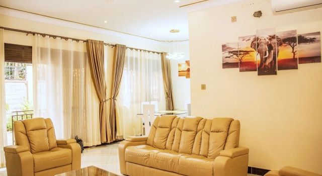 Апартаменты с балконом 2 Bed - Sleeps 4 - Parking - 20 min to Airport