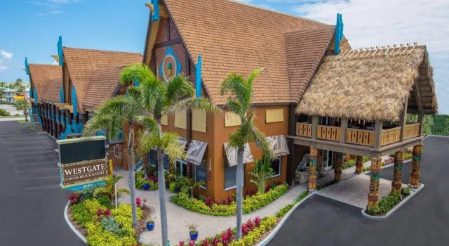 Кровать в общем номере с 2 комнатами Westgate Cocoa Beach