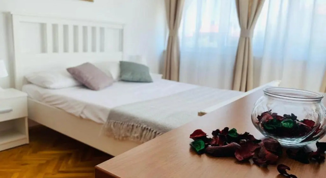 Room in Guest Room - Linc Rooms & Apartments