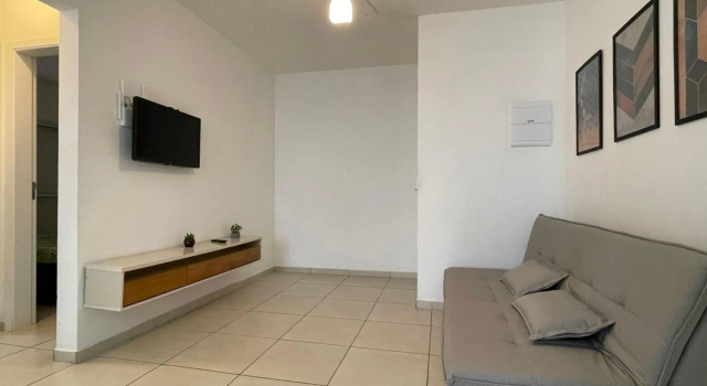 Apartamento Ubatuba, AR, Varanda Gourmet, Piscinas e 300mt Praia