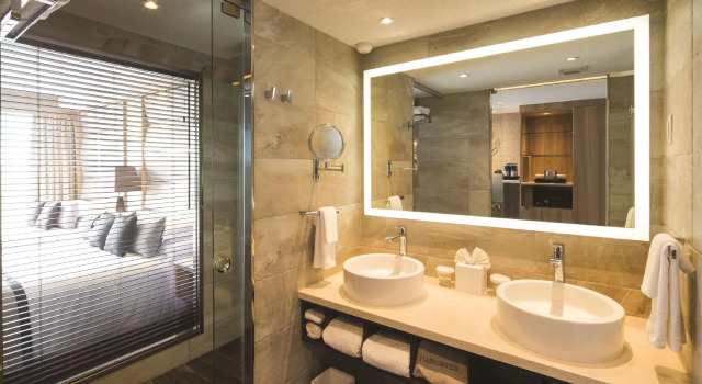 Четырёхместный номер Standard с балконом Resorts World Bimini