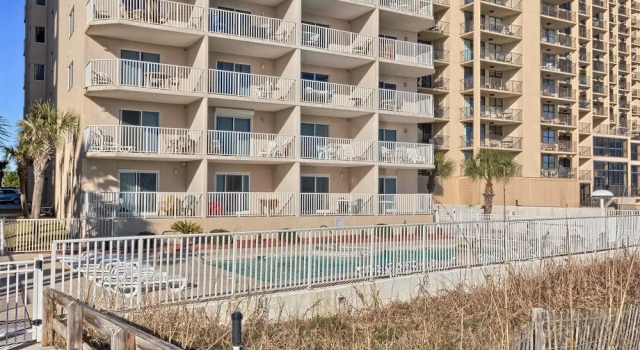 Four Winds 701 by Meyer Vacation Rentals, Prenota Hotel Hotel a Alabama con piscina, Piscina