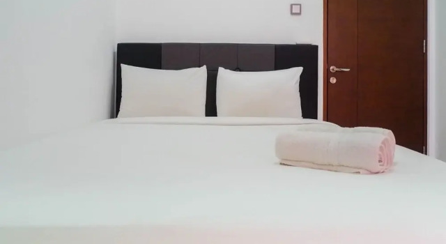High Floor with City View 2Br Apartment at the Linden