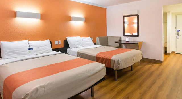 Motel 6-Tampa, FL - Fairgrounds, Reserva ahora Motel Brandon 