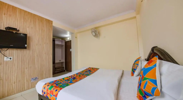 Deluxe huone FabHotel Sapphire