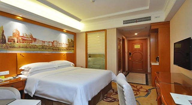 Vienna Hotel Jiangsu Nanjing Liuhe District Longchi Metro Station, Prenota Hotel Hotel a Jiangsu con parcheggio, Parcheggio