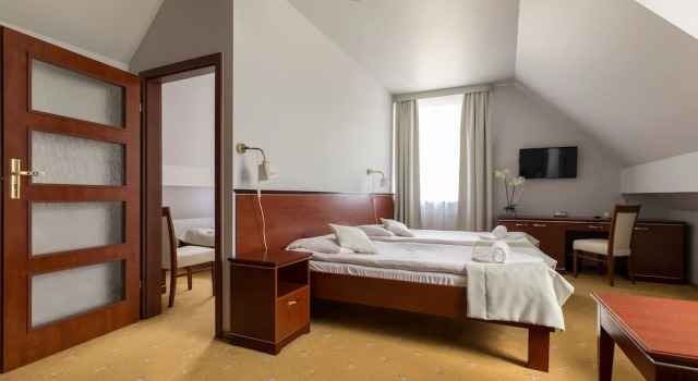 Четырёхместная студия Hotel Skalite Spa & Wellness