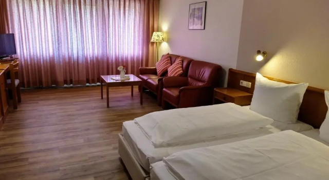 Hotel Faller, Reservar Hotel  