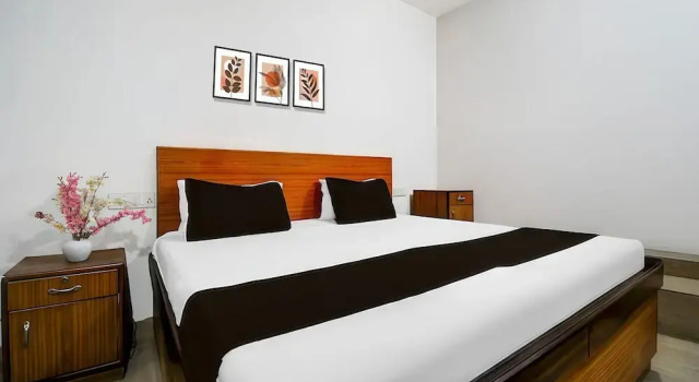 Shri Krishna Guest House