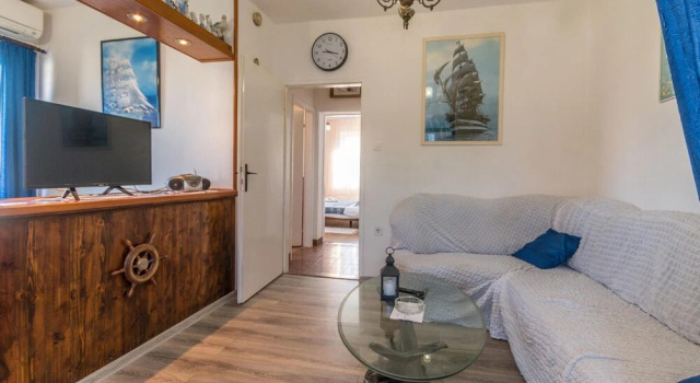 Stunning Apartment in Biograd With Wifi and 2 Bedrooms, Забронировать Апартаменты/квартира Апартаменты Биоград-на-Мору, рядом с Biograd Ferry Terminal, Апартаменты/квартира