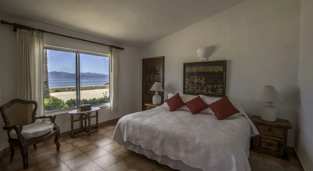 Люкс с балконом и с красивым видом из окна Rancho Las Cruces
