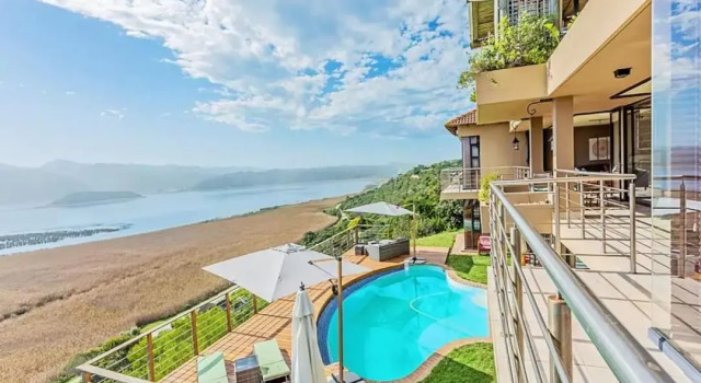 Paradise Lake, Book Hotel Hoteller i George med pool, Swimmingpool