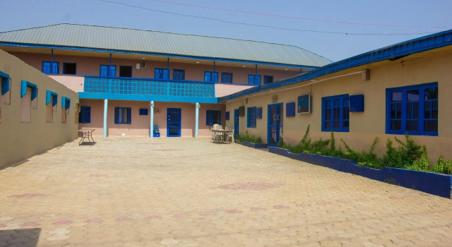 House of Blues Hotel & Entertainment Center, Buchen Sie Hotel Shagamu Nigeria