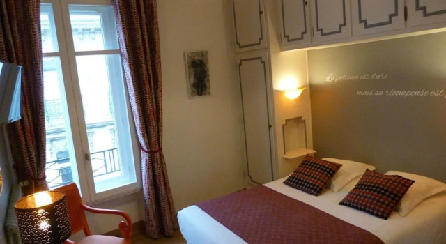 Le Bretagne - Hôtel de charme labellisé Cosy Places, Забронировать Отель Ван Gulf of Morbihan, рядом с Museum Of Fine Arts, Vannes La Cohue
