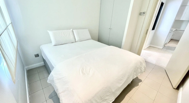 Апартаменты Deluxe с 4 комнатами с балконом и с видом на город Damai 88 Condominium
