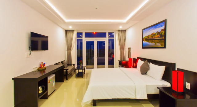 Двухместный номер Deluxe с балконом и с видом на реку Riverside White House Boutique Hotel