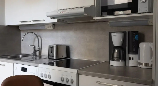 Студия Comfort 2ndhomes Cozy Studio in the Center
