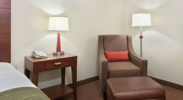 Двухместный номер Standard Comfort Inn Fayetteville near Fort Bragg