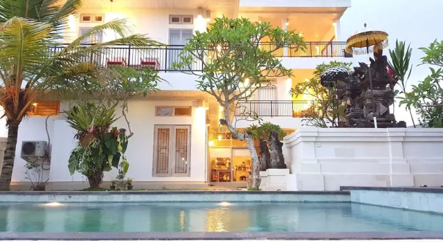 The Babakan Suites & Villas, Book Hotel Hotels in Bukian with a Pool, Swimming Pool