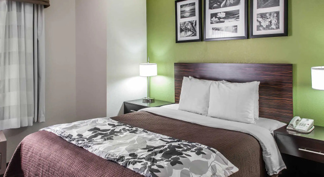 Номер Standard Отель Garner Albuquerque Airport by IHG