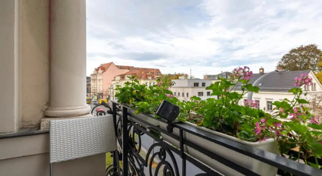Люкс с 2 комнатами с балконом Limehome Dresden Antonstraße