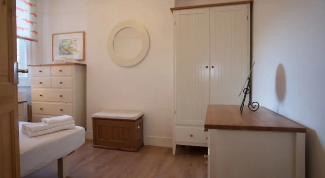 Victorian Flat In Homerton