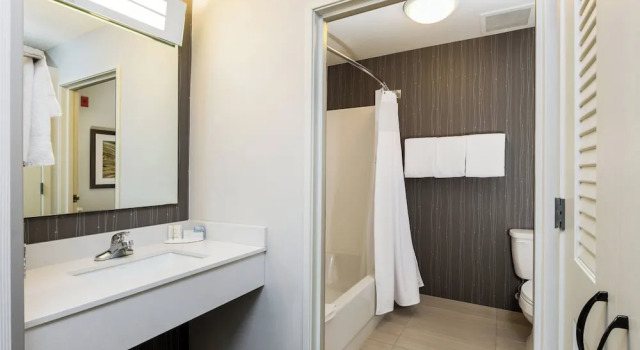 Люкс Executive c 1 комнатой Courtyard Dallas Mesquite