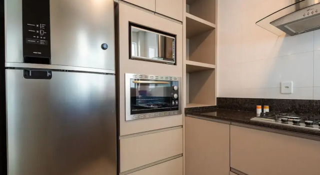 Apt w/ Gourmet Balcony 450m From Beach Reb0802, Забронировать Апартаменты/квартира Итапема Санта-Катарина