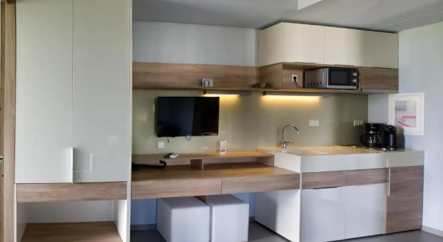 Апартаменты Deluxe Geraniotis Hotel and Resort