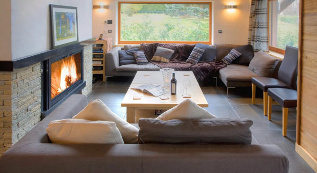 Chalet Cree - Haute Collection