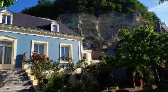 Le Vieux Vauvert, Rezerwuj Hotel Rochecorbon Indre et Loire