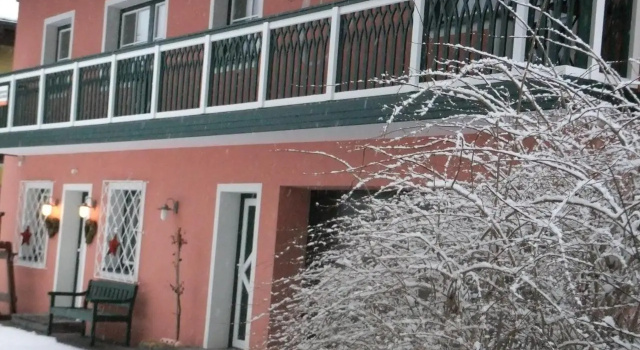 Ferienwohnung Resi im Zentrum, Забронировать Апартаменты/квартира Апартаменты Каринтии, Апартаменты/квартира