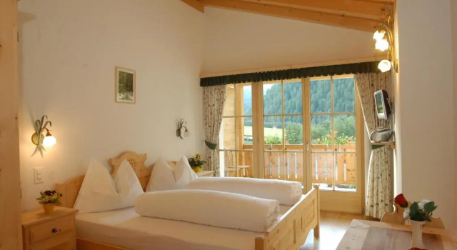Номер Standard Hotel Crusch Alba Sta Maria