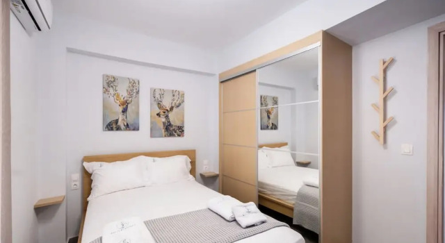 The Bee Apartments Sea View