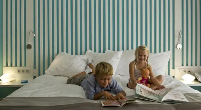 Семейный номер Standard с видом на море Radisson Blu Resort & Spa, Ajaccio Bay